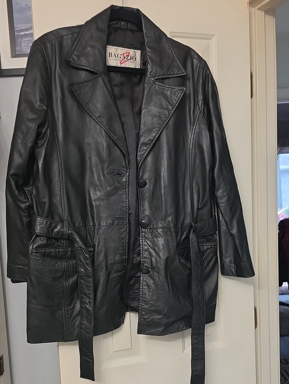 Bagazio Black Leather Jacket Size Small 100% Leather. Lesther Gloves Included.